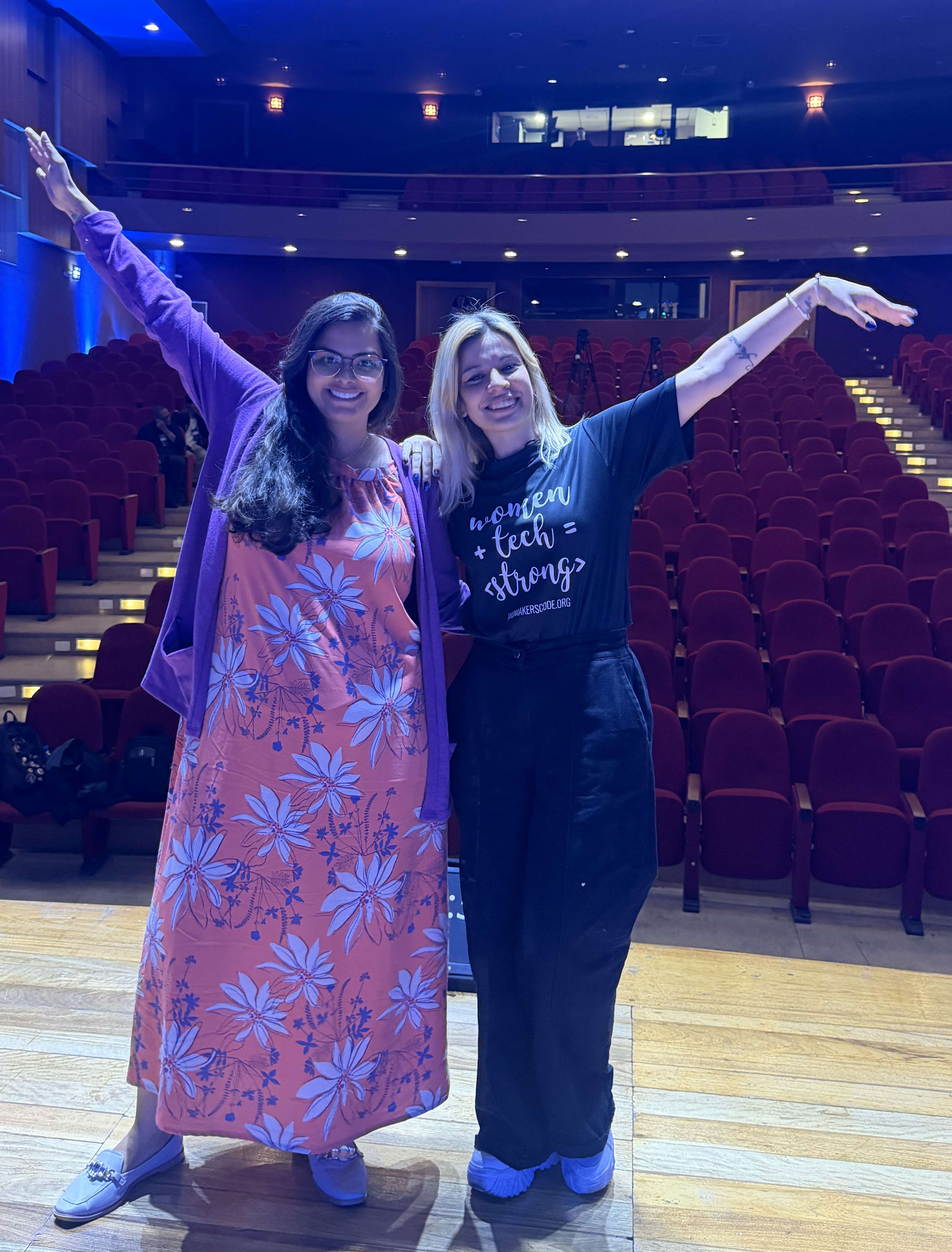 Thais Mafra e Lays Silva - Fundadoras da ReLove